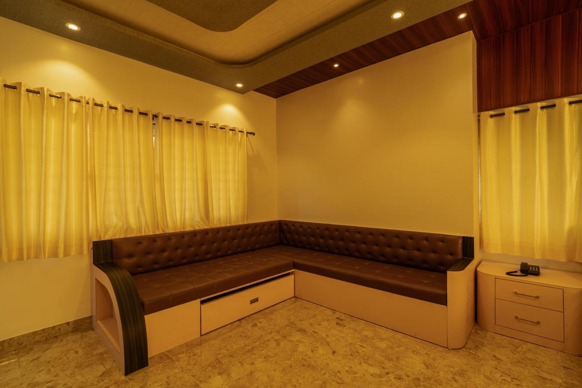 The Venue By Seasons Suites- Dod Ballāpur Exterior foto